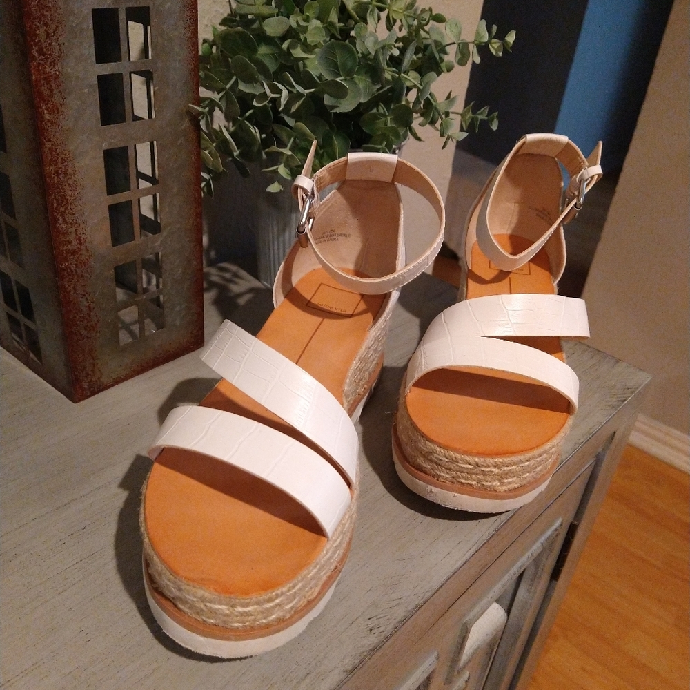 Dolce Vita platform sandals